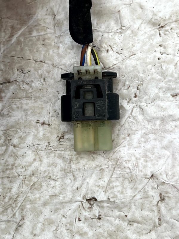 Mercedes C E Class W205 W213 PDC Sensor Loom Plug Connector A0225452526 Genuine 178524982768 4