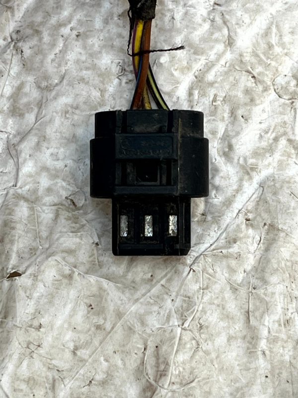Mercedes C E S Class PDC Sensor Wire Harness Plug Connector A0005450329 Genuine 3 Mercedes C E S Class PDC Sensor Wire Harness Plug Connector A0005450329 Genuine 178447723308 4