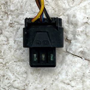 Mercedes C E S Class PDC Sensor Wire Harness Plug Connector A0005450329 Genuine - Image 4