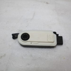 Mercedes CLA C118 X118 W177 Intake Actuator Motor 5878R1000 Genuine - Image 1