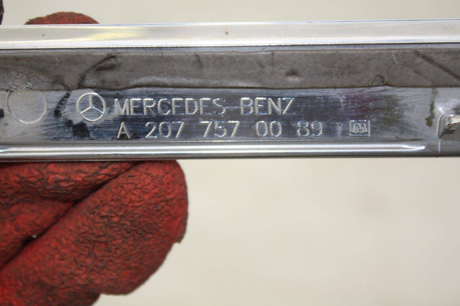 Mercedes-E-Class-C207-Coupe-Tailgate-Boot-Lid-Chrome-A2077570089-Genuine-175935143278-6