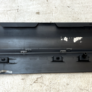 Mercedes GLB X247 Front Right Lower Door Moulding Trim 20 ON A2477274601 Genuine - Image 9