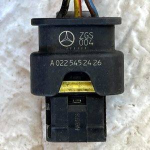 Mercedes GLE W166 PDC Parking Sensor Loom Plug Connector A0225452426 Genuine - Image 9