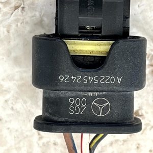 Mercedes GLE W166 PDC Parking Sensor Loom Plug Connector A0225452426 Genuine - Image 8