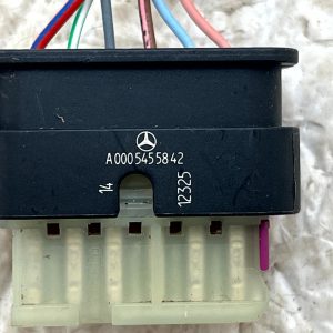 Mercedes S-Class W223 Rear Bumper Wiring Loom Plug Connector A0005455842 Genuine - Image 9