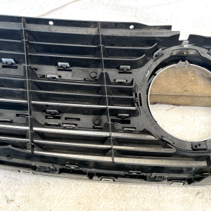 Mercedes V Class W447 Front Bumper Radiator Grille 2015-2020 A4478802001 Genuine - Image 10