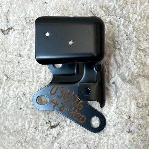 Mercedes Vito W447 Hood Bonnet Latch Handle Bracket 15 TO 24 A4477510014 Genuine - Image 7