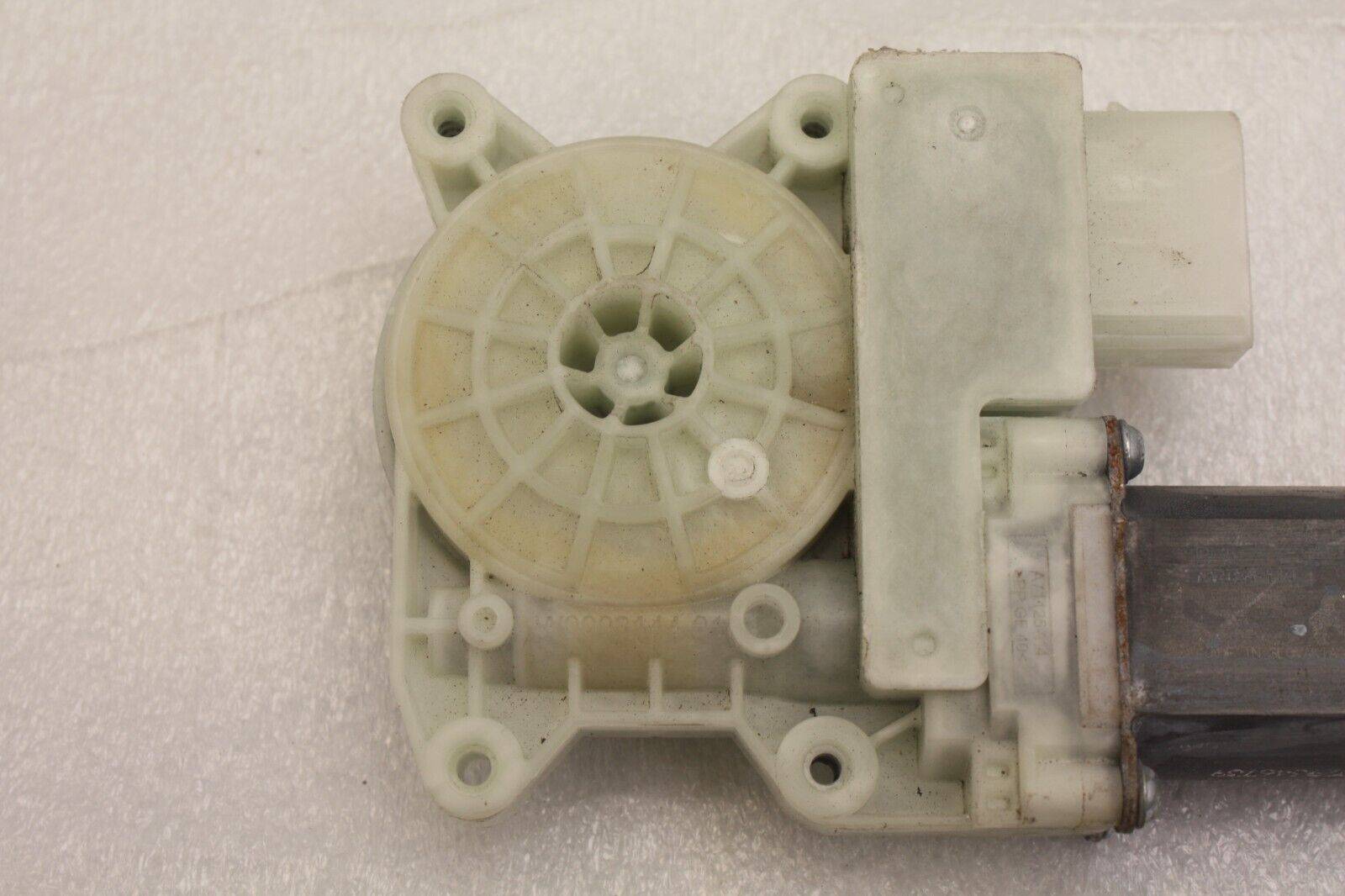 Mini-Cooper-F56-Front-Right-Window-Motor-7332800-Genuine-176578269528-6