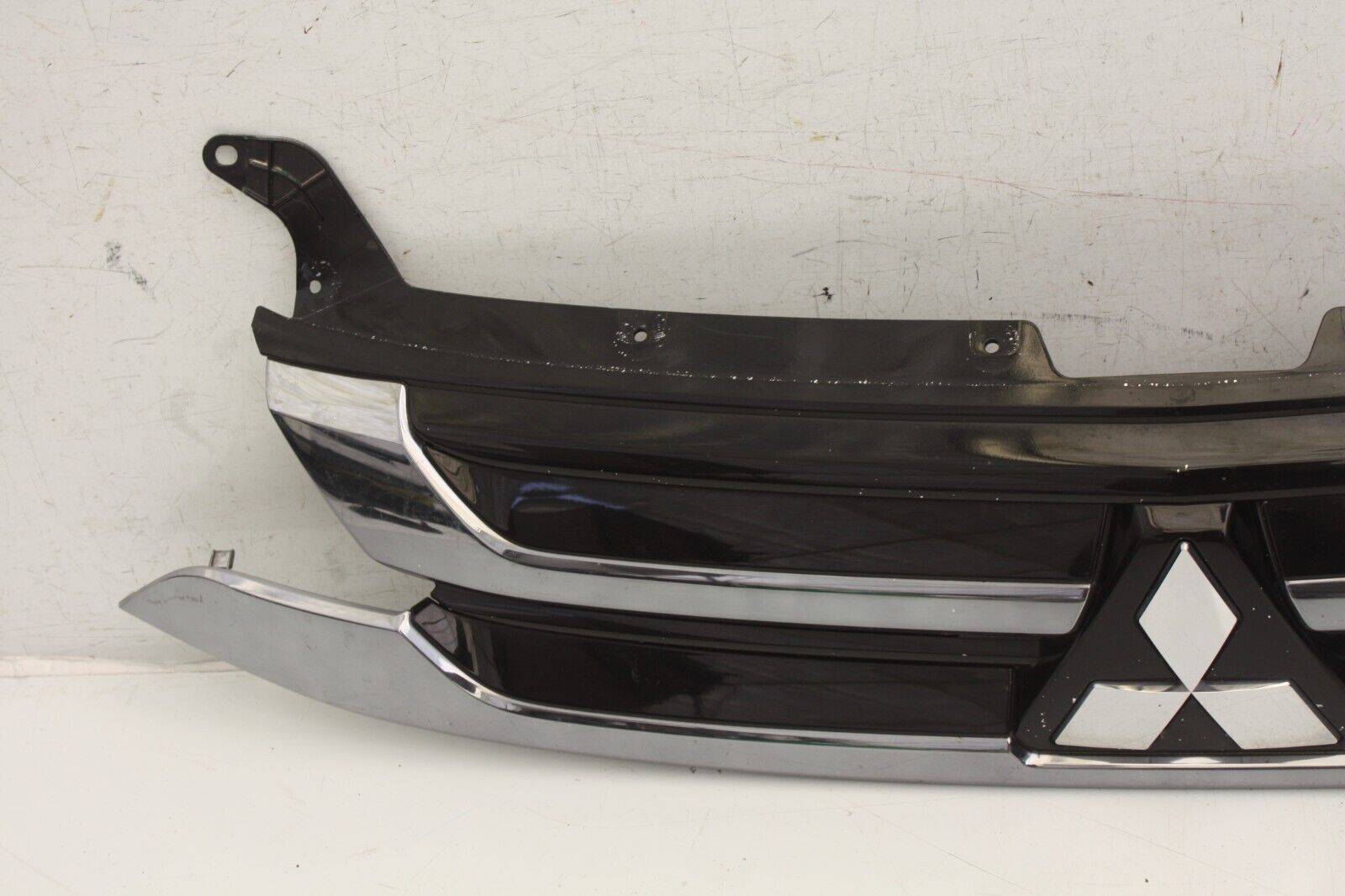 Mitsubishi-Outlander-Front-Bumper-Grill-2015-TO-2018-7450A992-Genuine-DAMAGED-176611324508-3