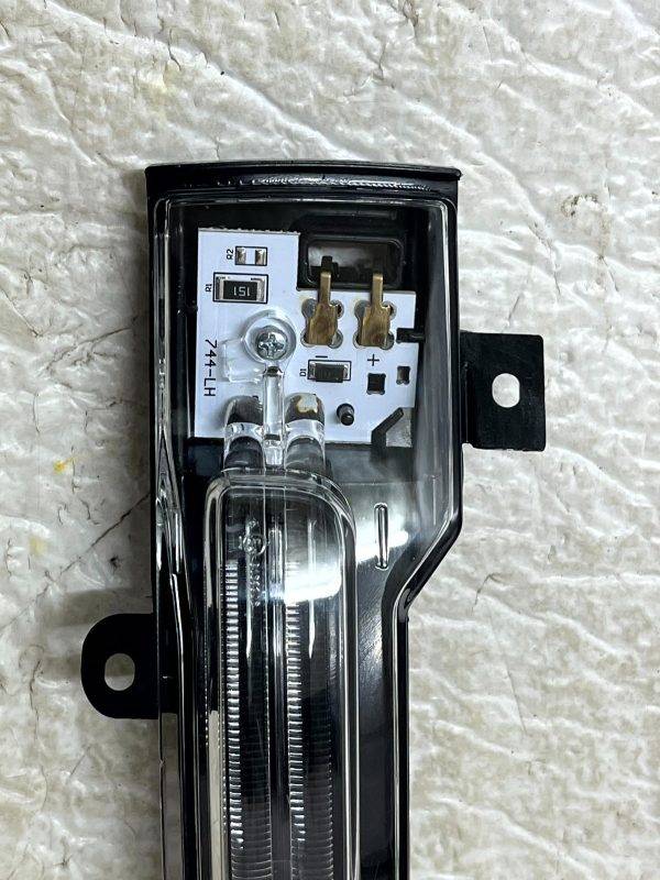 Mitsubishi Outlander Front Left Wing Mirror Indicator 2010 2015 8351A057 Genuine 178510567958 2