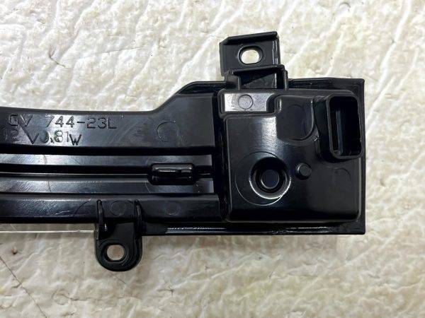 Mitsubishi Outlander Front Left Wing Mirror Indicator 2010 2015 8351A057 Genuine 178510567958 8