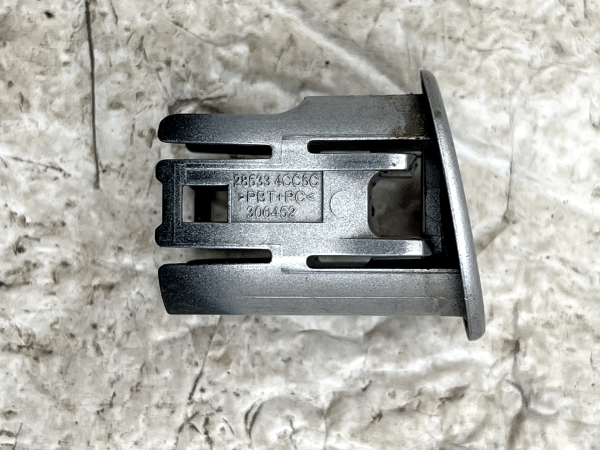 Nissan X Trail T32 Left Side Parking Sensor Bracket 285334CC5C Genuine 178558530908 6