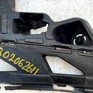 Peugeot 208 Front Bumper Right Mount Bracket 2019 Onwards 9829055580 Genuine 12 Peugeot 208 Front Bumper Right Mount Bracket 2019 Onwards 9829055580 Genuine - Image 3