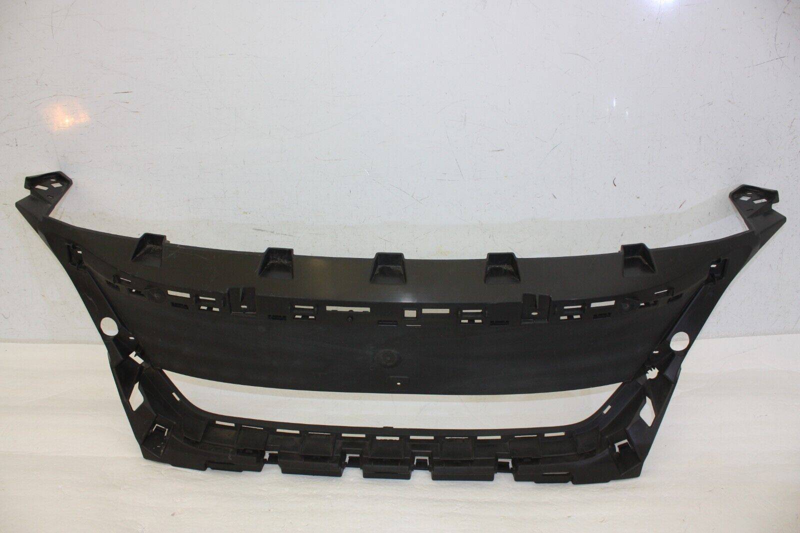 Peugeot 3008 Front Bumper Grill Bracket 2017 to 2021 9815317777 Genuine 176268720878