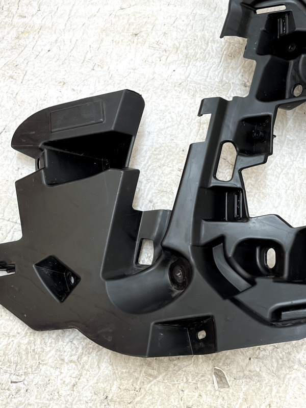 Peugeot 5008 Front Bumper Left Mounting Bracket 2021 TO 2024 9836769680 Genuine 178510567668 3