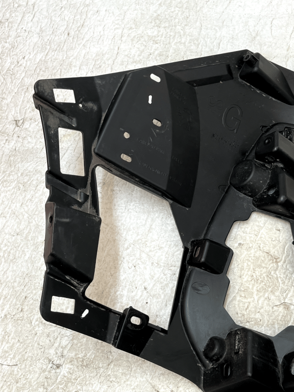 Peugeot 5008 Front Bumper Left Mounting Bracket 2021 TO 2024 9836769680 Genuine 178510567668 8