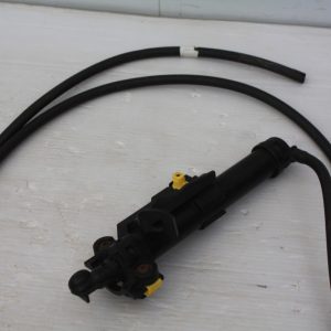 Range Rover Evoque L538 Front Left Headlight Washer Nozzle 2012 BJ32-13C153-B - Image 4