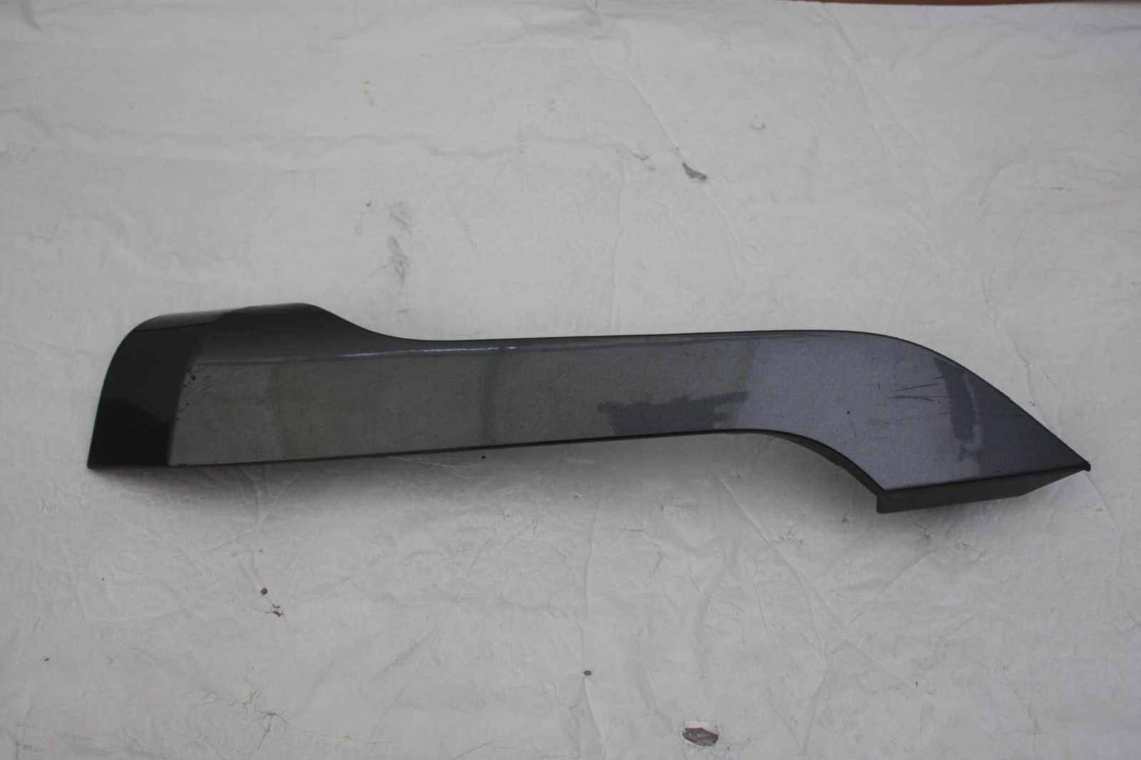 Range Rover Evoque L551 Front Bumper Left Trim 2019 ON K8D2-17E785-AB Genuine