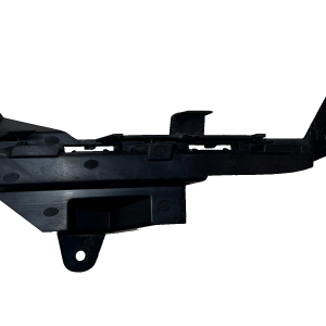 Range Rover Evoque L551 Front Bumper Right Mounting Bracket 19 ON K8D2-15266-BB - Image 1