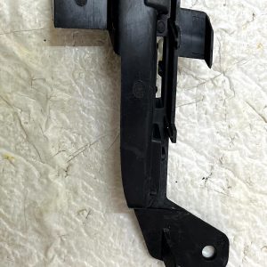 Range Rover Evoque L551 Front Bumper Right Mounting Bracket 19 ON K8D2-15266-BB - Image 6