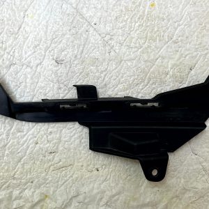 Range Rover Evoque L551 Front Bumper Right Mounting Bracket 19 ON K8D2-15266-BB - Image 7