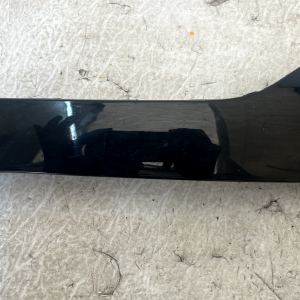 Range Rover Evoque L551 Front Bumper Right Trim 2019 ON K8D2-17E784-AB Genuine - Image 4