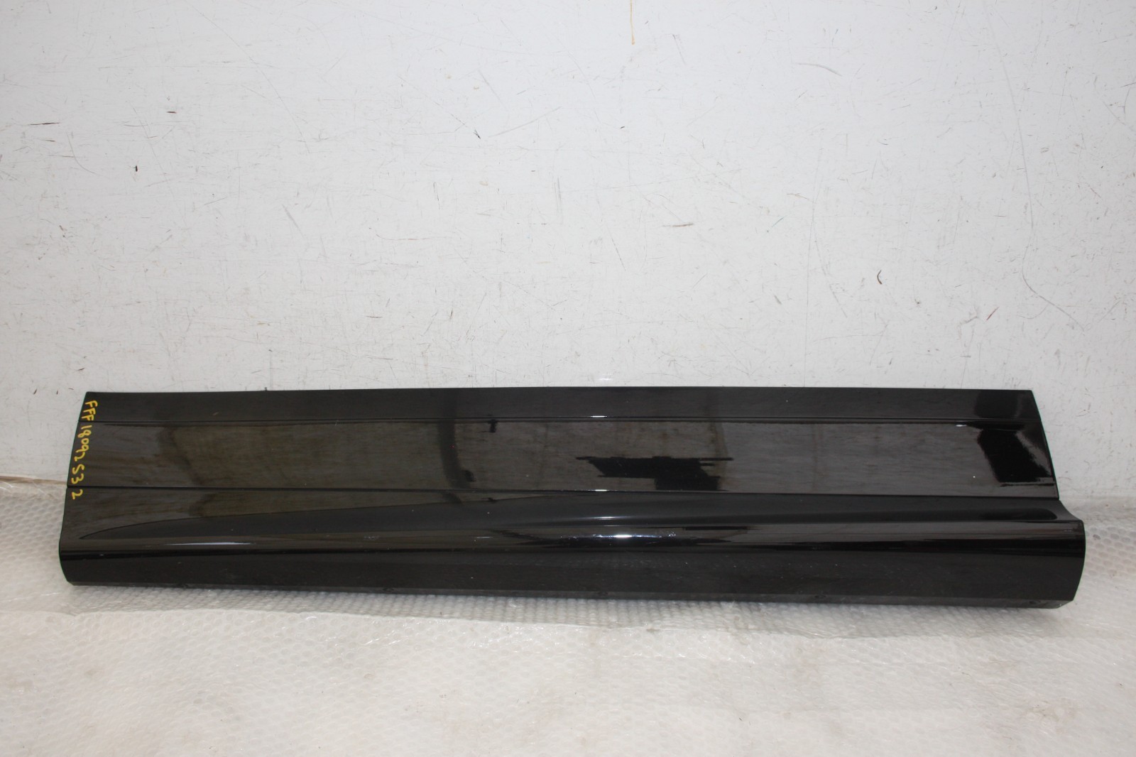 Range Rover Evoque L551 Front Left Side Door Moulding 19 ON K8D2-21065-B Genuine
