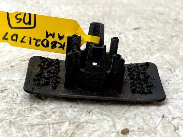 Range Rover Evoque L551 Rear Bumper PDC Sensor Holder 19 ON K8D217D781A Genuine 178525353738 4