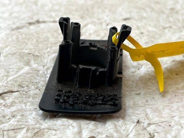 Range Rover Evoque L551 Rear Bumper PDC Sensor Holder 19 ON K8D217D781A Genuine 178525353738 5