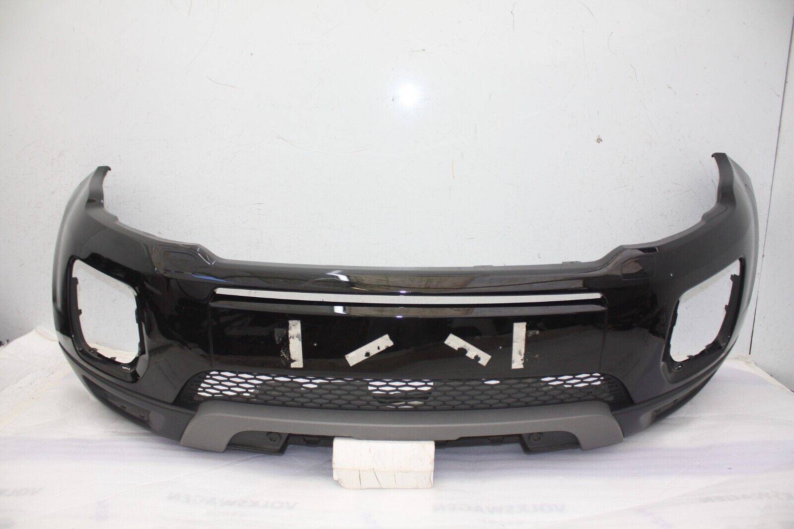 Range Rover Evoque SE Front Bumper 2015 TO 2019 GJ32 17F003 A Genuine DAMAGED 176642319668