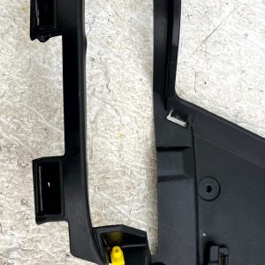 Range Rover Velar Front Right Fog light Bracket 2017-2023 J8A2-15266-BA Genuine - Image 4