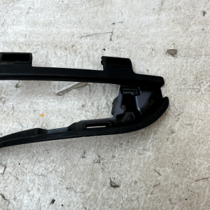 Range Rover Velar Front Right Fog light Bracket 2017-2023 J8A2-15266-BA Genuine - Image 5