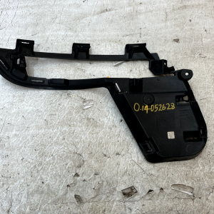 Range Rover Velar Front Right Fog light Bracket 2017-2023 J8A2-15266-BA Genuine - Image 6