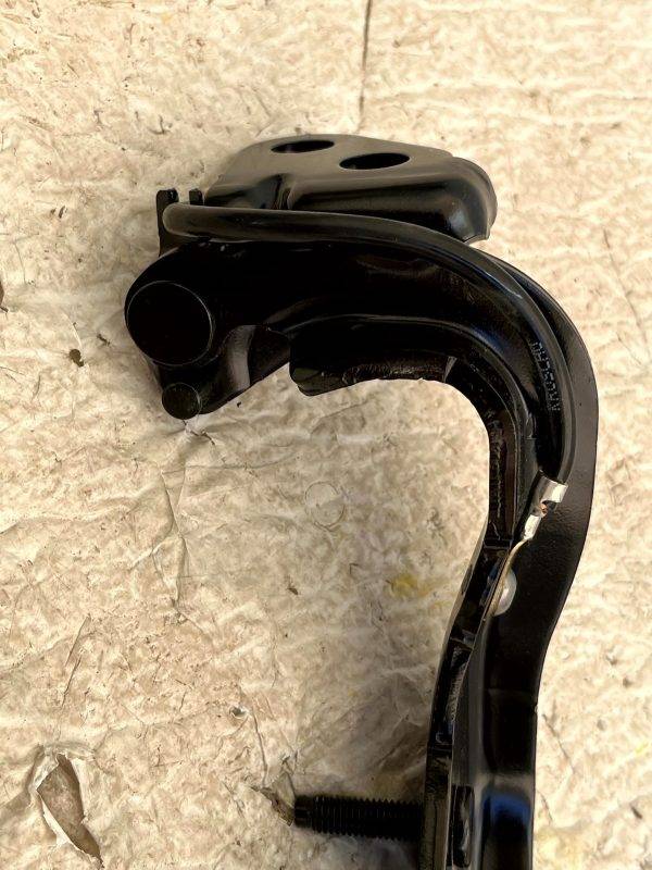 Range Rover Velar L560 Rear Right Tailgate Hinge 2017-2023 J8A2-42900-AC Genuine 10 Range Rover Velar L560 Rear Right Tailgate Hinge 2017 2023 J8A2 42900 AC Genuine 178556541258 11