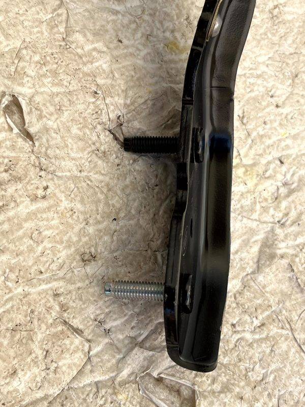 Range Rover Velar L560 Rear Right Tailgate Hinge 2017-2023 J8A2-42900-AC Genuine 11 Range Rover Velar L560 Rear Right Tailgate Hinge 2017 2023 J8A2 42900 AC Genuine 178556541258 12
