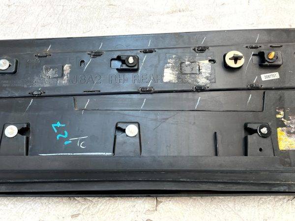 Range Rover Velar Rear Right Door Molding Trim 2017 2023 J8A2 274A48 B Genuine 178430422358 8