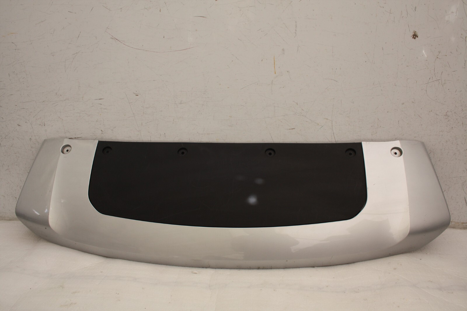 Range Rover Vogue L460 Front Bumper Lower Section 2022 ON M8E2-17F011-A Genuine