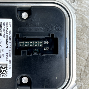 Renault Captur Headlight Ballast Control Module 260556623R Genuine - Image 6