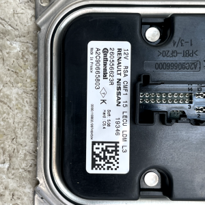 Renault Captur Headlight Ballast Control Module 260556623R Genuine - Image 7