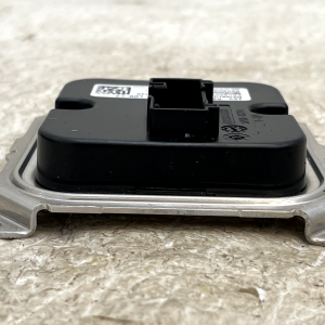 Renault Captur Headlight Ballast Control Module 260556623R Genuine - Image 10
