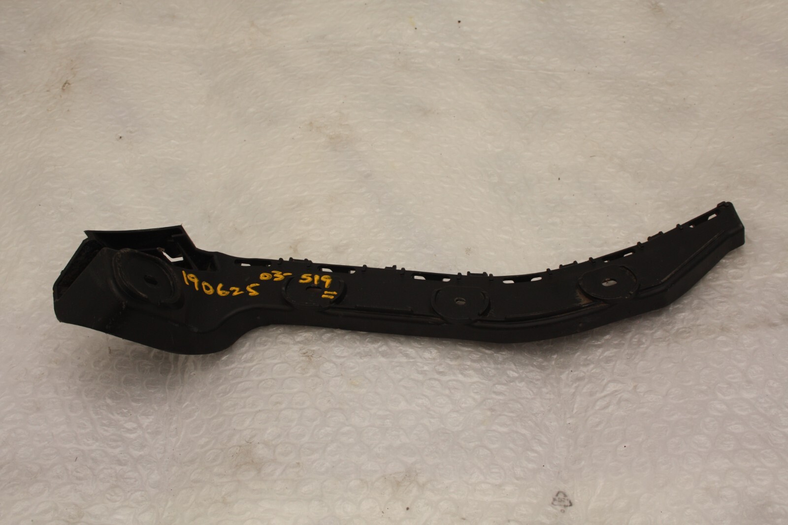 Skoda Rapid Rear Bumper Left Bracket 2014 TO 2019 5JJ807393 Genuine