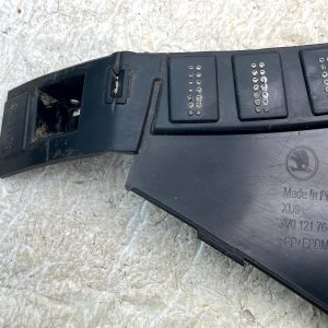 Skoda Superb Front Bumper Right Air Duct 2019 TO 2024 3V0121764A Genuine - Image 4