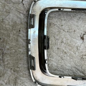 Suzuki Ignis Mk3 Front Right Radiator Grill Chrome Trim 20 ON 72161-73S0 Genuine - Image 8