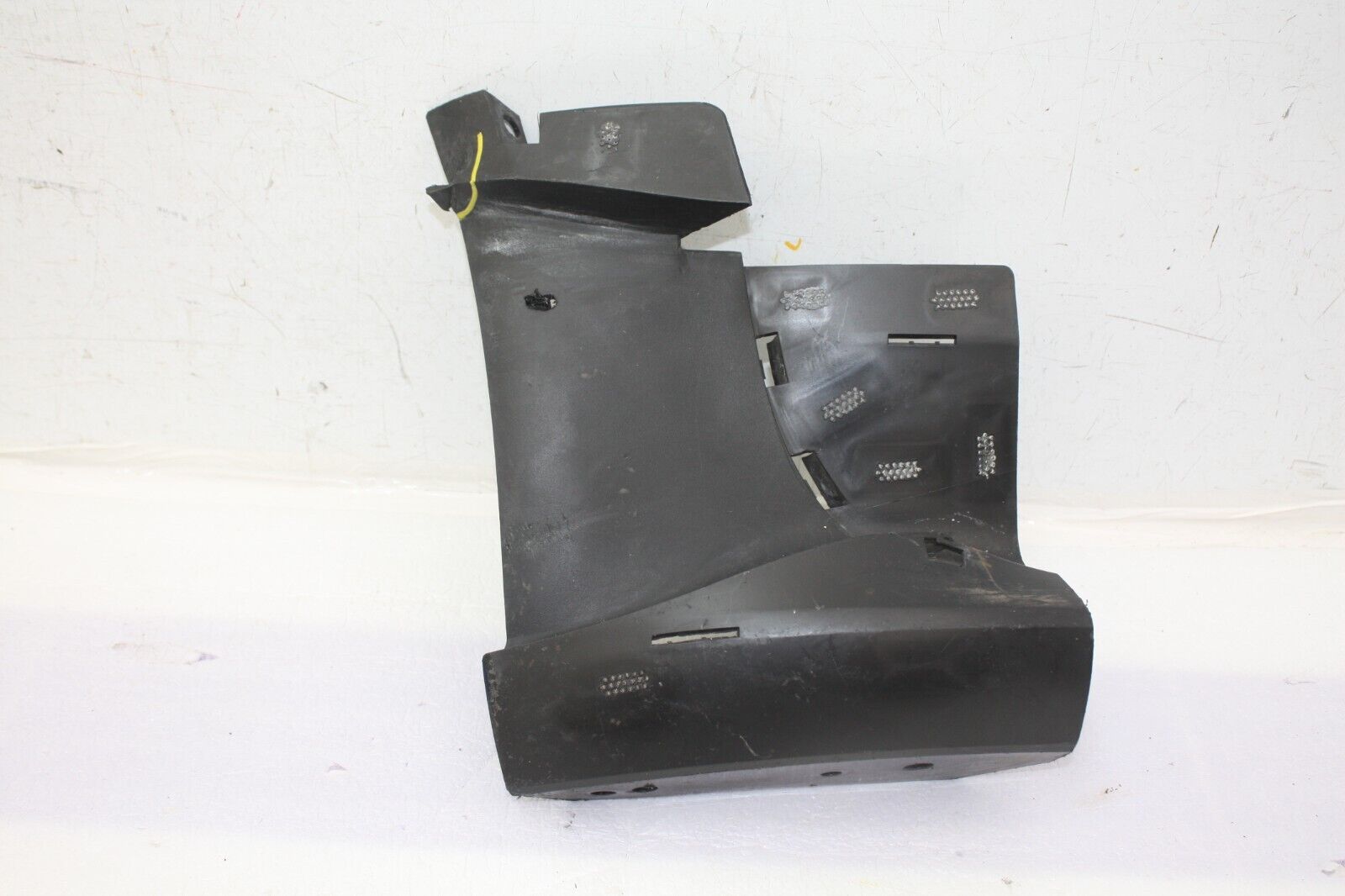 Tesla Model 3 Front Bumper Right Bracket 2019 TO 2024 1084177-00-D *DAMAGED*