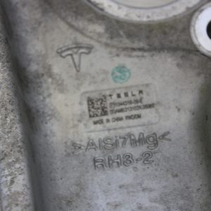 Tesla Model 3 Front Right Wheel Hub 1044316-00-E - Image 8