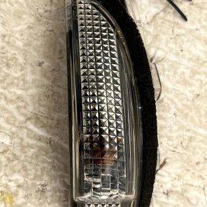 Toyota Auris E18 Left Wing Mirror Indicator Light 2012 TO 2019 20496253 Genuine - Image 3