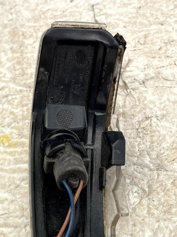 Toyota Auris E18 Left Wing Mirror Indicator Light 2012 TO 2019 20496253 Genuine 178507815438 6
