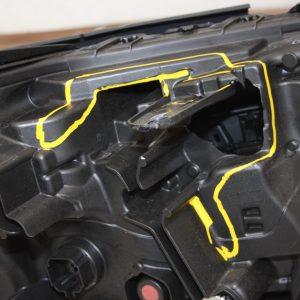 Toyota BZ4X Left Side LED Headlight Genuine *DAMAGED* - Image 6