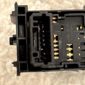 Toyota Hilux Mk7 Door Window Control Switch 2016 TO 2021 193145 Genuine - Image 10