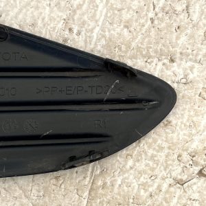 Toyota Yaris Rear Bumper Right Lower Grille Trim 2017-2020 52681-0D010 Genuine - Image 9